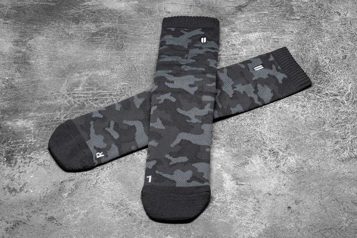 Nobull Crew Men's Socks Grey Camo | Australia (TB7184)